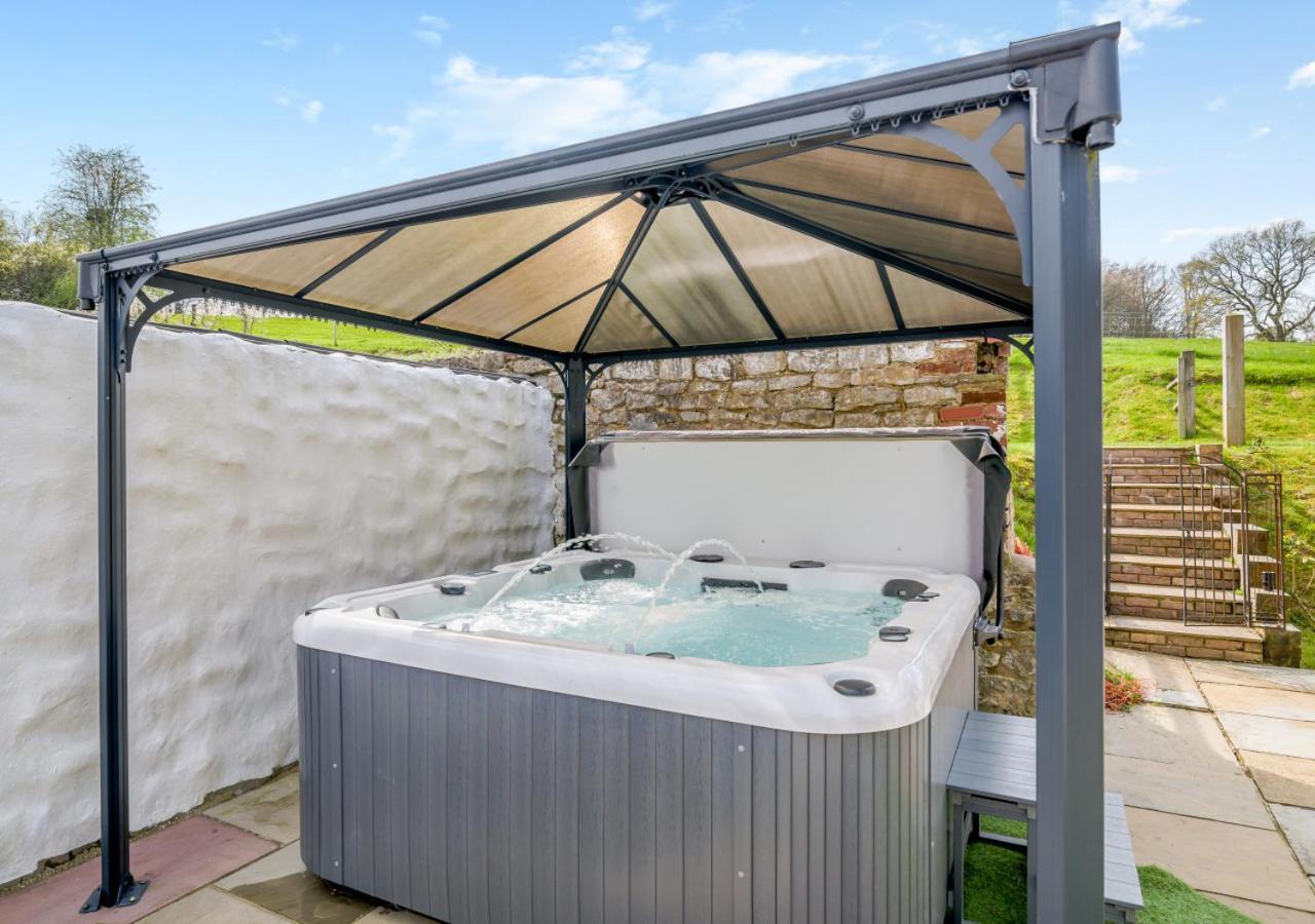 Apartament Usk Barn Llanbadoc Zewnętrze zdjęcie